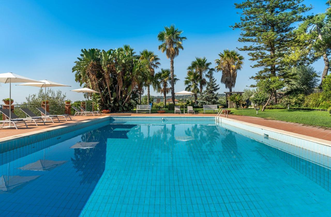 Villa Suasor à Acireale Extérieur photo