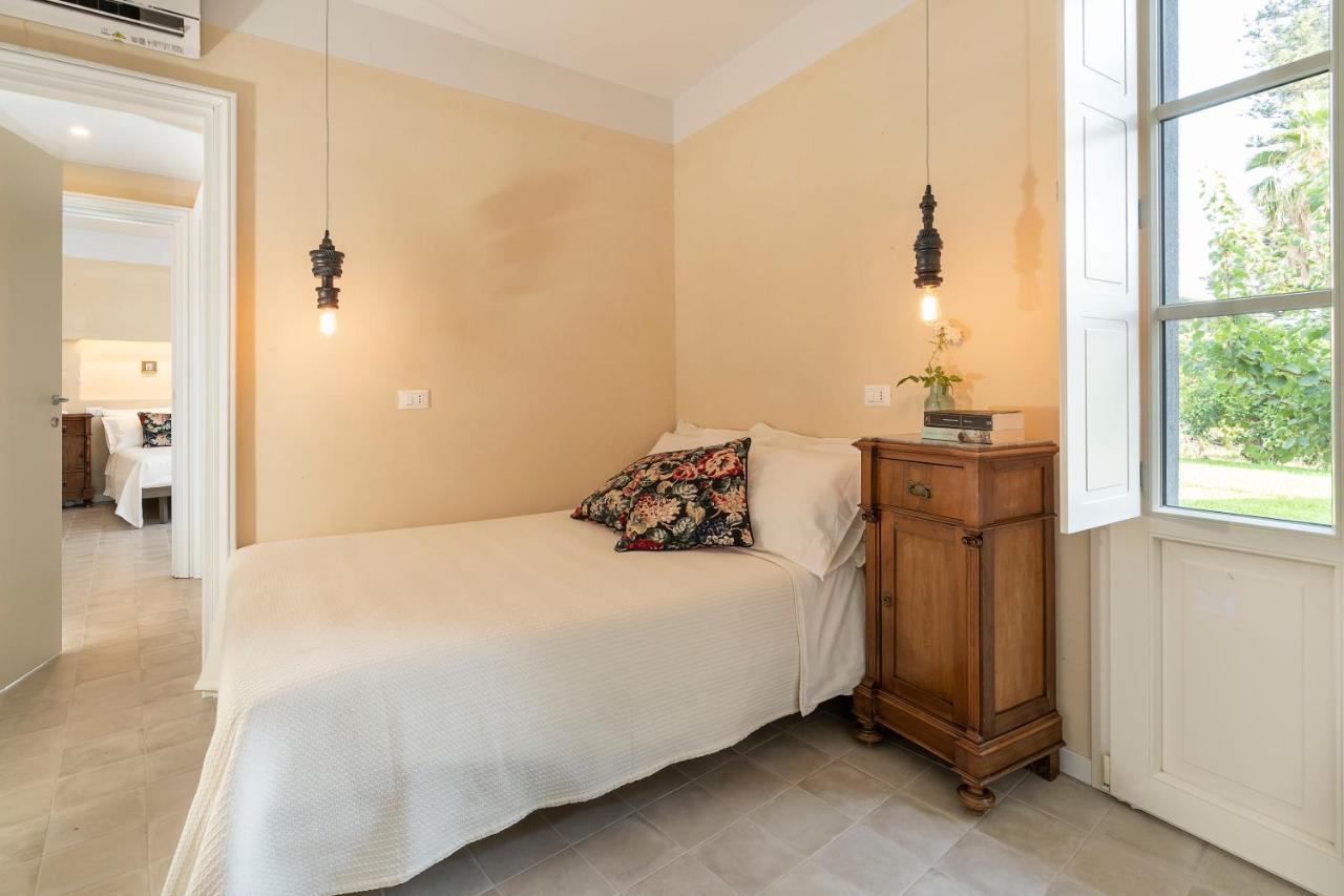 Villa Suasor à Acireale Extérieur photo